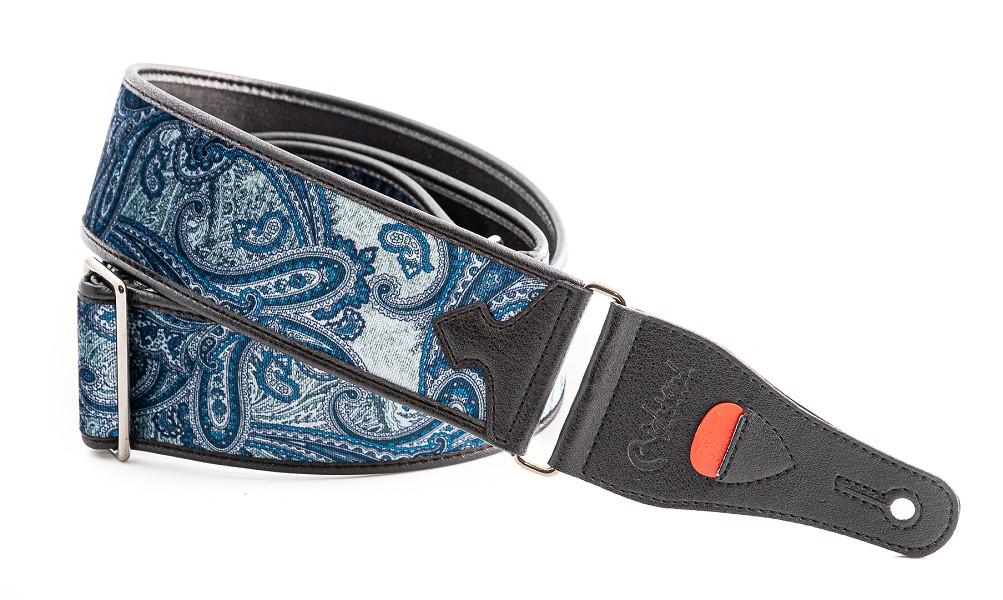 Model T-PAISLEY VELVET BLUE. Guitar and bass strap, made of a rich and colorful velvet, with microfiber lining and faux leather ends with sliding adjustment system.